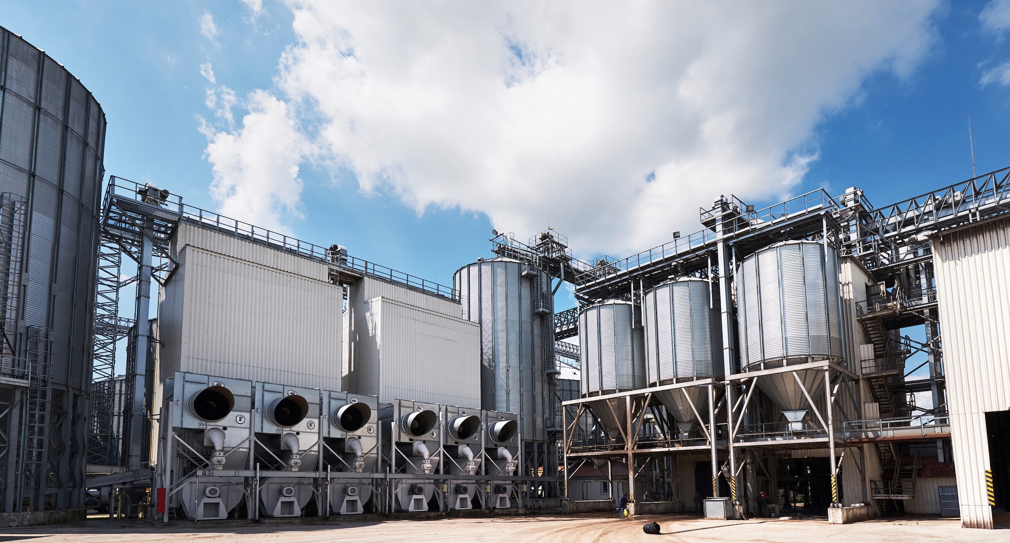 Comment optimiser le transport vertical des produits agricoles ?