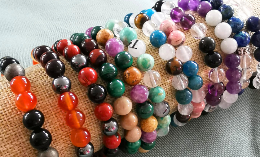 Bracelets en pierres naturelles de la collection Cristal Forest